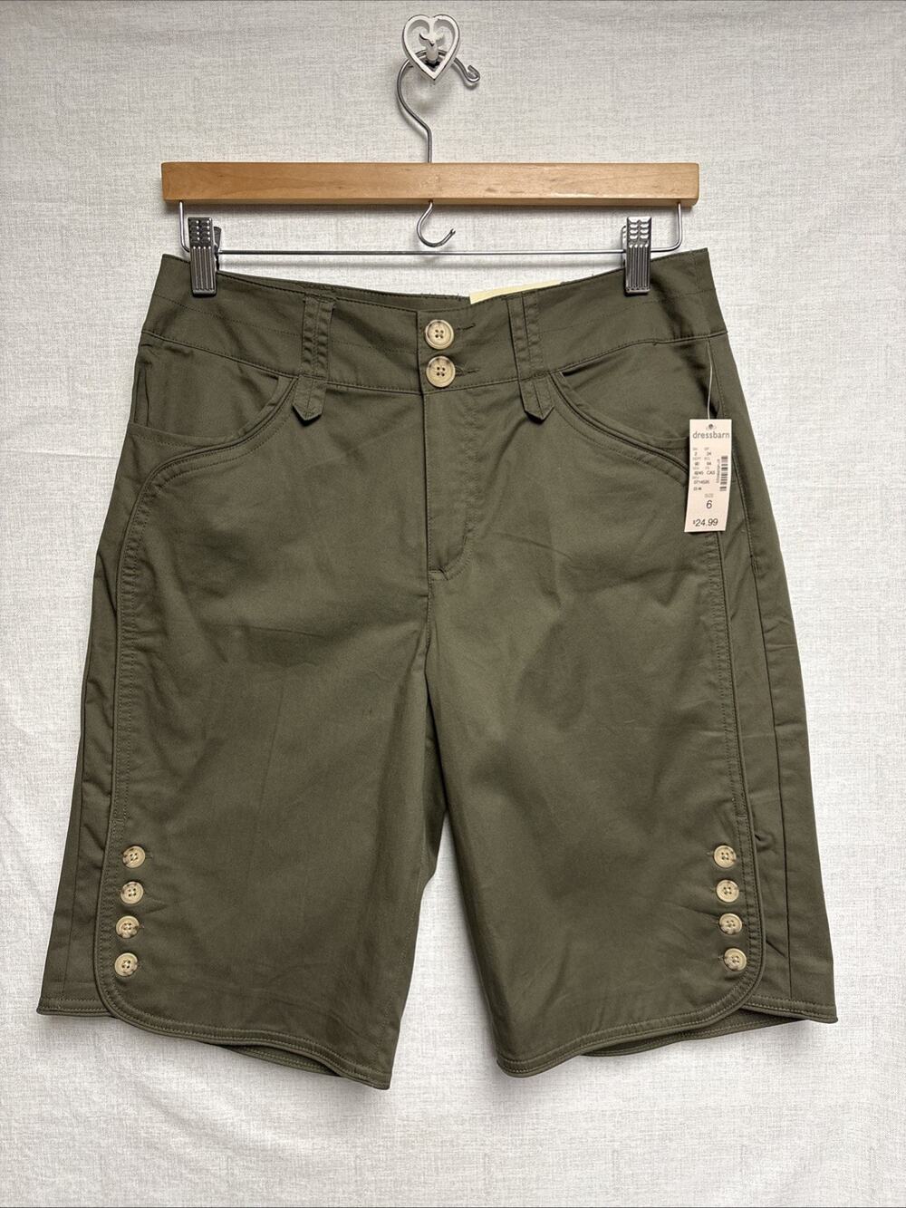 Dressbarn Women's Olive Green Shorts With Side Button Accents - Size 6 - NWT